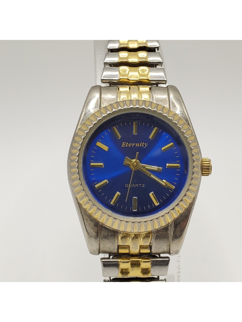 Enternity Quartz Watch Womens 25mm Blue Dial Stretch Band New Battery